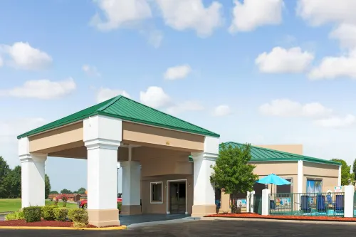 Hallmarc Inn & Suites of West Memphis Các khách sạn ở Mound City Township