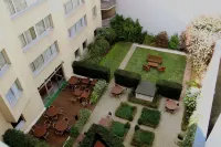 Moxy Paris Bastille Các khách sạn ở Paris