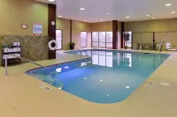 Holiday Inn SALEM by IHG - Pools