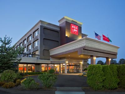Holiday Inn TACOMA MALL by IHG