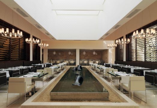 2. 그란 멜리아 팔..