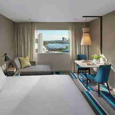Crown Promenade Perth Rooms