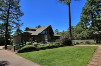 Majestic Mountain Inn