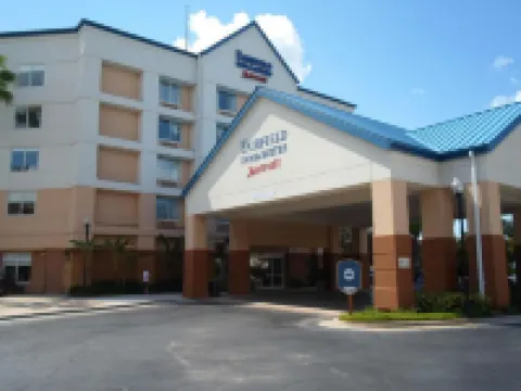 Fairfield Inn & Suites by Marriott Orlando Lake Buena Vista in The Marriott Village Hotels in der Nähe von Grand Cypress Golf Club