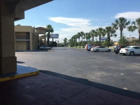 Stayable St Augustine Отели рядом с достопримечательностью «St. Augustine Premium Outlets»