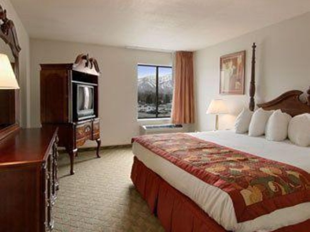 Ramada by Wyndham Salt Lake City