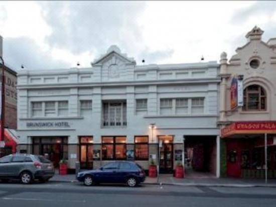 photo Brunswick Hotel Hobart Reviews brunswick hotel hostel room reviews