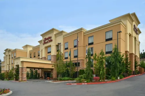 Hampton Inn & Suites Tacoma/Puyallup Hotels in Sumner
