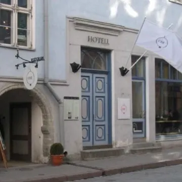 CRU Hotel