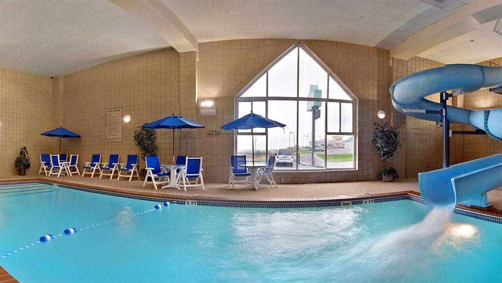 Country Inn & Suites by Radisson, Rapid City, SD