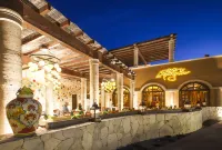 Hacienda Encantada Resort & Spa