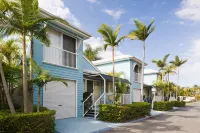 Nrma Treasure Island Holiday Resort Hotels near Sunglass Hut Harbour Town Premium Outlets