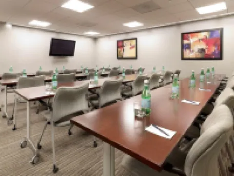 โรงแรมริเวอร์