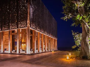 Nizuc Resort & Spa