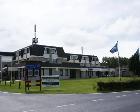 尼維萊特巴德弗萊徹餐廳酒店 尼烏弗利特酒店