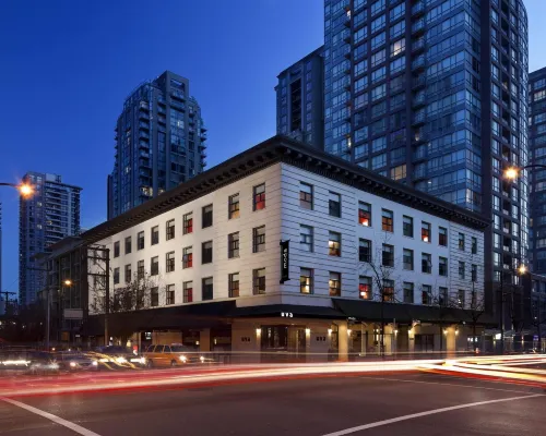 Moda Hotel Hotels near Coal Harbour