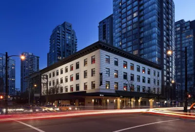 Moda Hotel Hotels near Telus Garden Residences