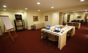 London Class Hotels