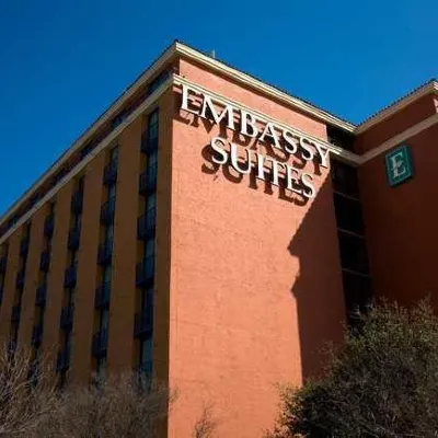 Embassy Suites by Hilton Austin Central Hotels in der Nähe von LBJ Presidential Library