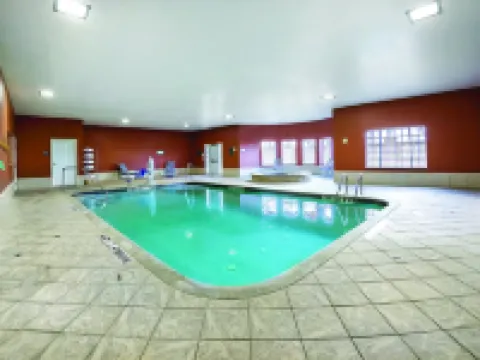 La Quinta Inn & Suites by Wyndham Belton - Temple South Hotels in Belton