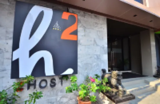 H2 Hotel Hotel berhampiran BZ27