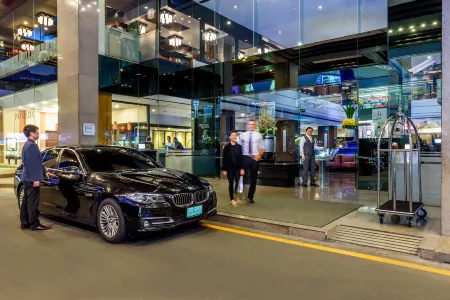 Novotel Bangkok on Siam Square Отели рядом со станцией Бангбамру