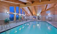 Rodeway Inn - Pools