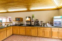 Quality Inn & Suites - breakfast