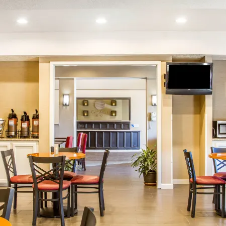 Comfort Inn Lathrop Stockton Airport