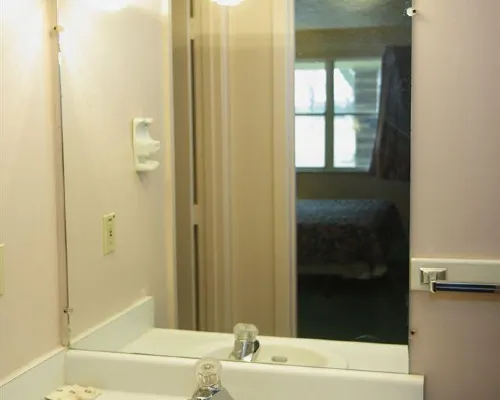 Country Club Inn & Suites Hotels in Fostoria