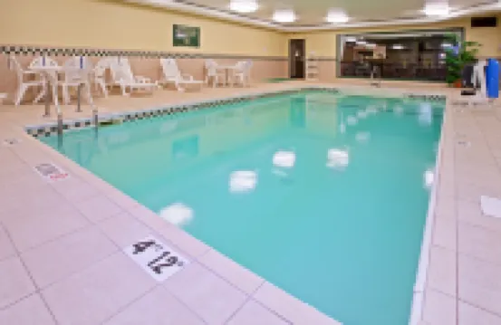 Baymont by Wyndham Mishawaka South Bend Area