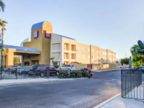 Spark by Hilton Tucson Airport Hotels in Tucson