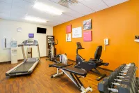Comfort Suites - Gym