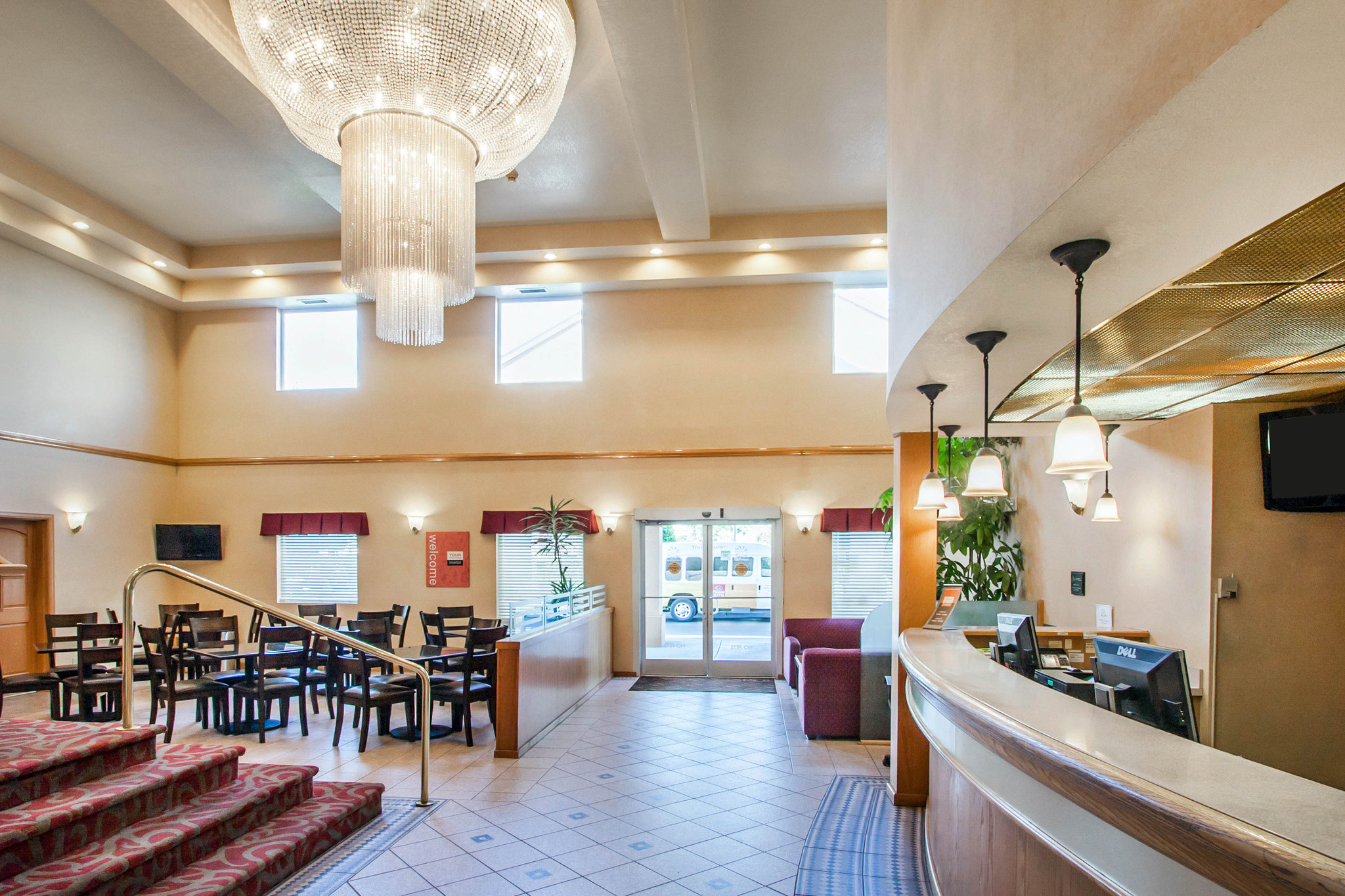 Comfort Suites Portland Airport