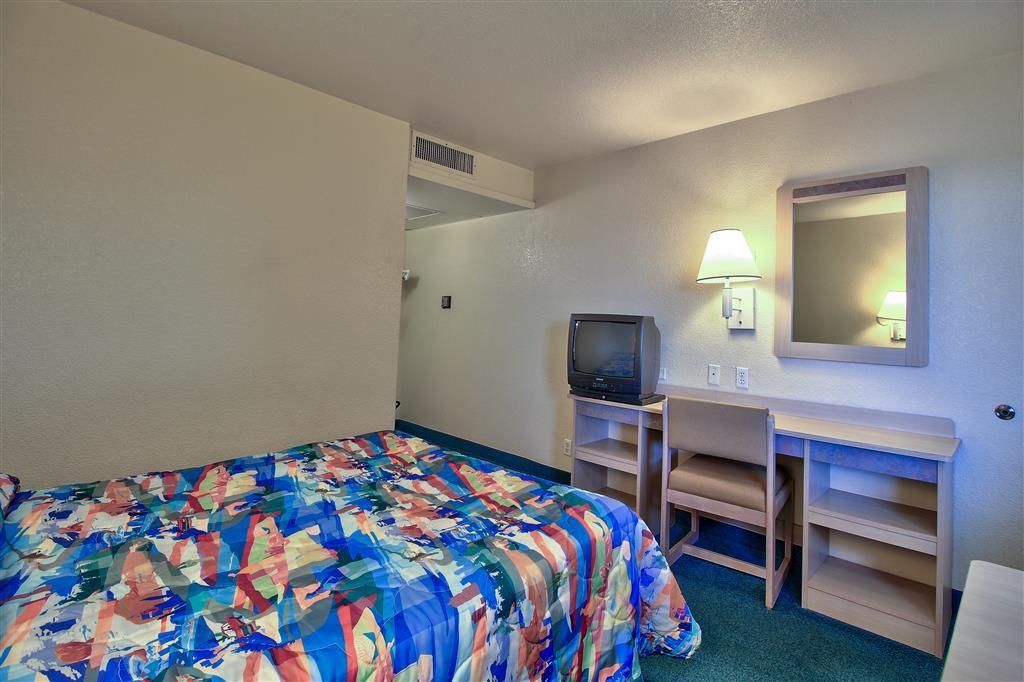 Budgetel Inn & Suites Yuma