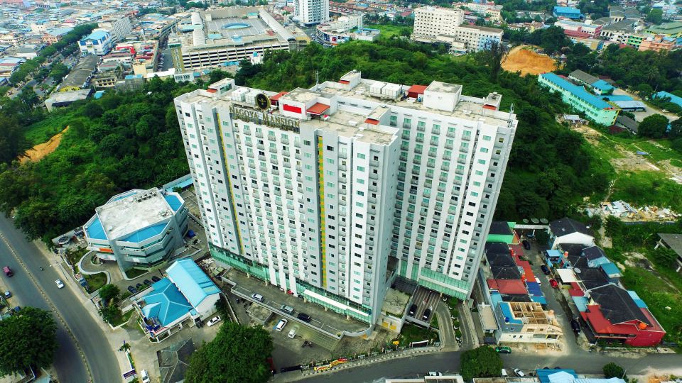 GiiA Hotel Nagoya Batam