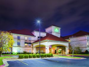 La Quinta Inn & Suites by Wyndham Bentonville