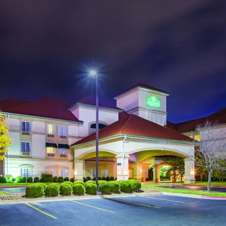La Quinta Inn & Suites by Wyndham Bentonville