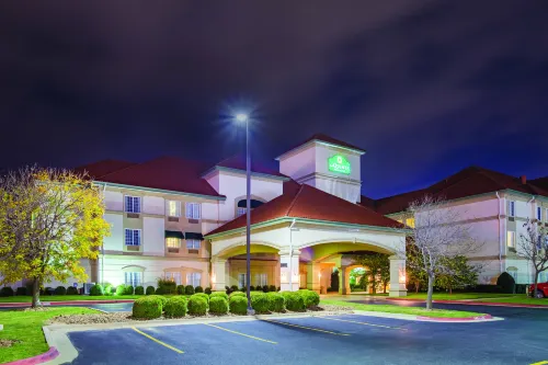 La Quinta Inn & Suites by Wyndham Bentonville Hotel a Bentonville