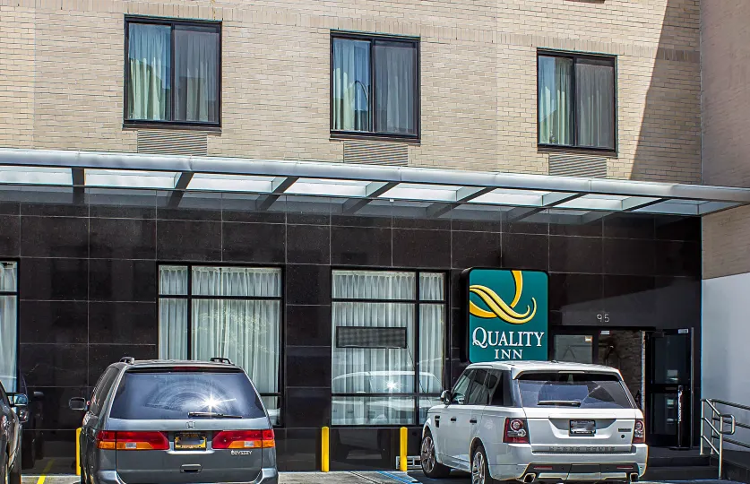 Pitkin Hotel