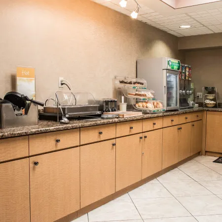 Quality Inn University Lansing