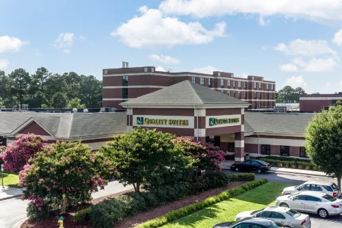 Quality Suites Lake Wright Norfolk Airport Hotels in Norfolk