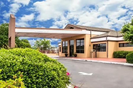 Quality Inn Duncan Spartanburg West