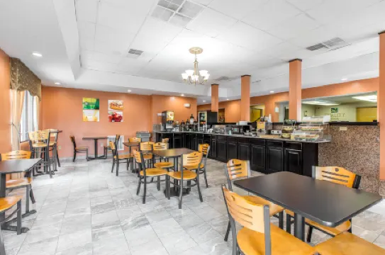 Quality Inn Simpsonville-Greenville