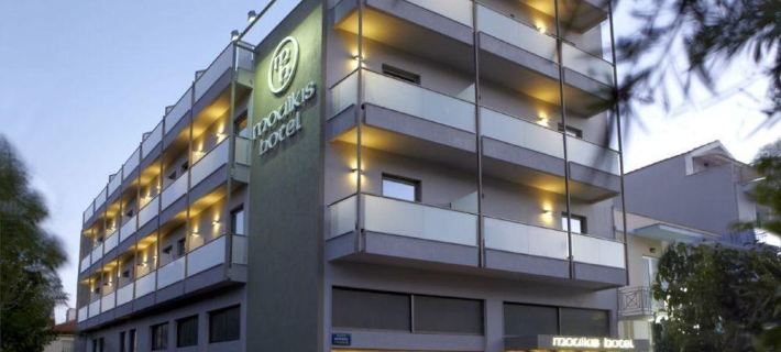 Mouikis Hotel Kefalonia Отели в г. Кефалиния
