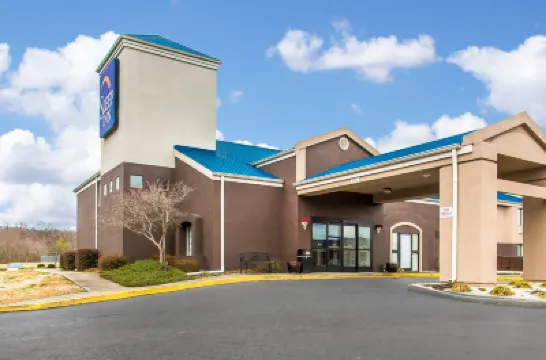 Rodeway Inn Hotels near University of Tennessee