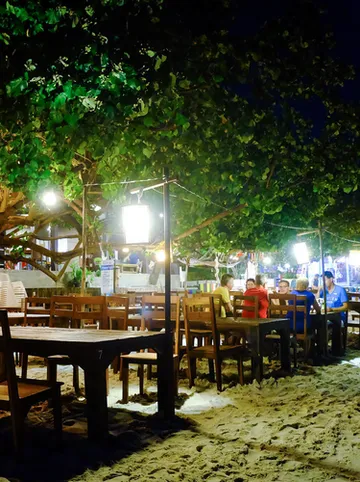 รูปภาพของลาลูน บีช รีสอร์ท เกาะเสม็ด - La Lune Beach Resort Koh Samed