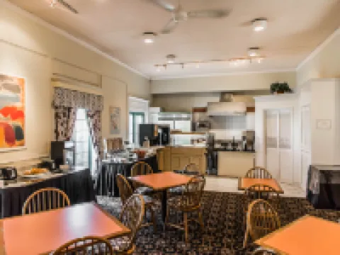 Quality Inn & Suites Garden of the Gulf Hotels in Summerside