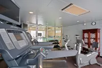 Hilton Seattle Airport & Conference Center - Gym