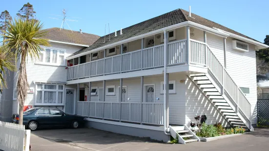 Abbeycourt Motel